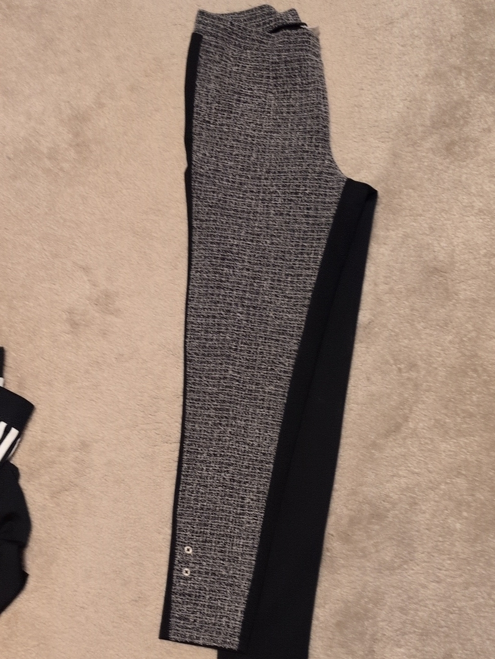 Women's Anthropologie Black and Cream Knit Pants